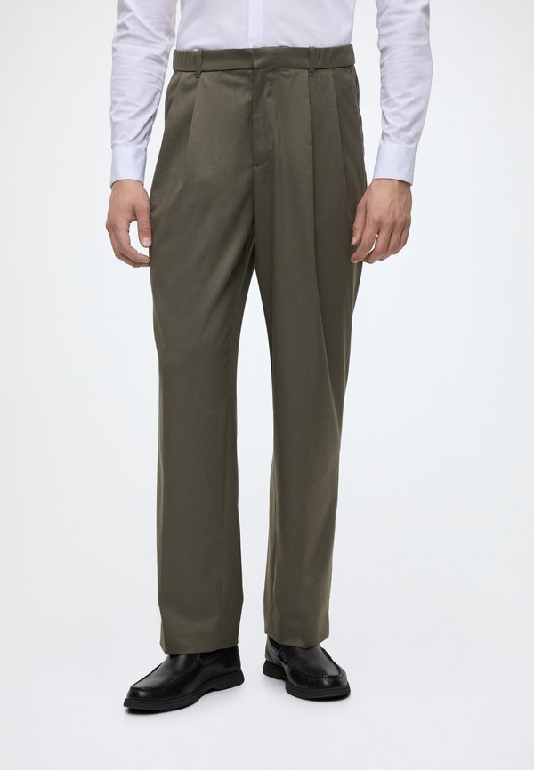 Calvin Klein Trousers - bungee cord