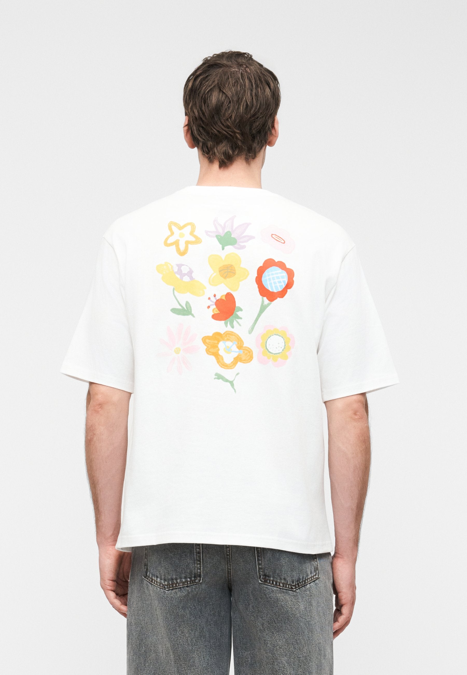 Puma BOXY FLORALS GRAPHIC TEE UNISEX