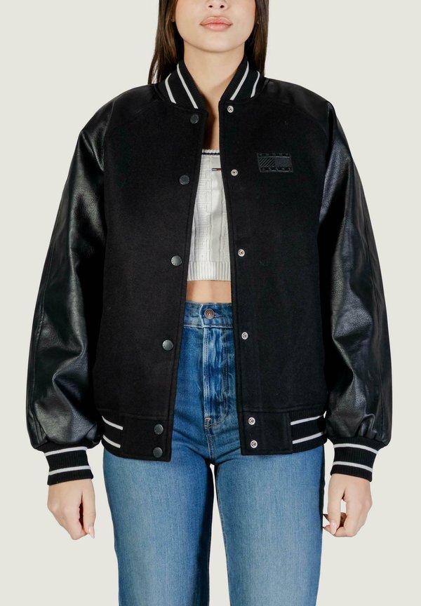 Tommy Jeans