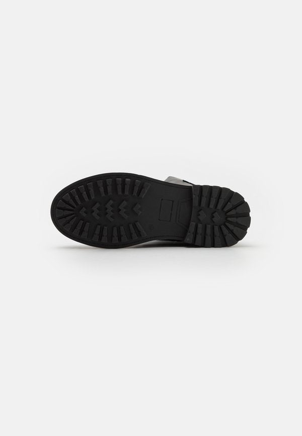 Filling Pieces JENN ZION UNISEX