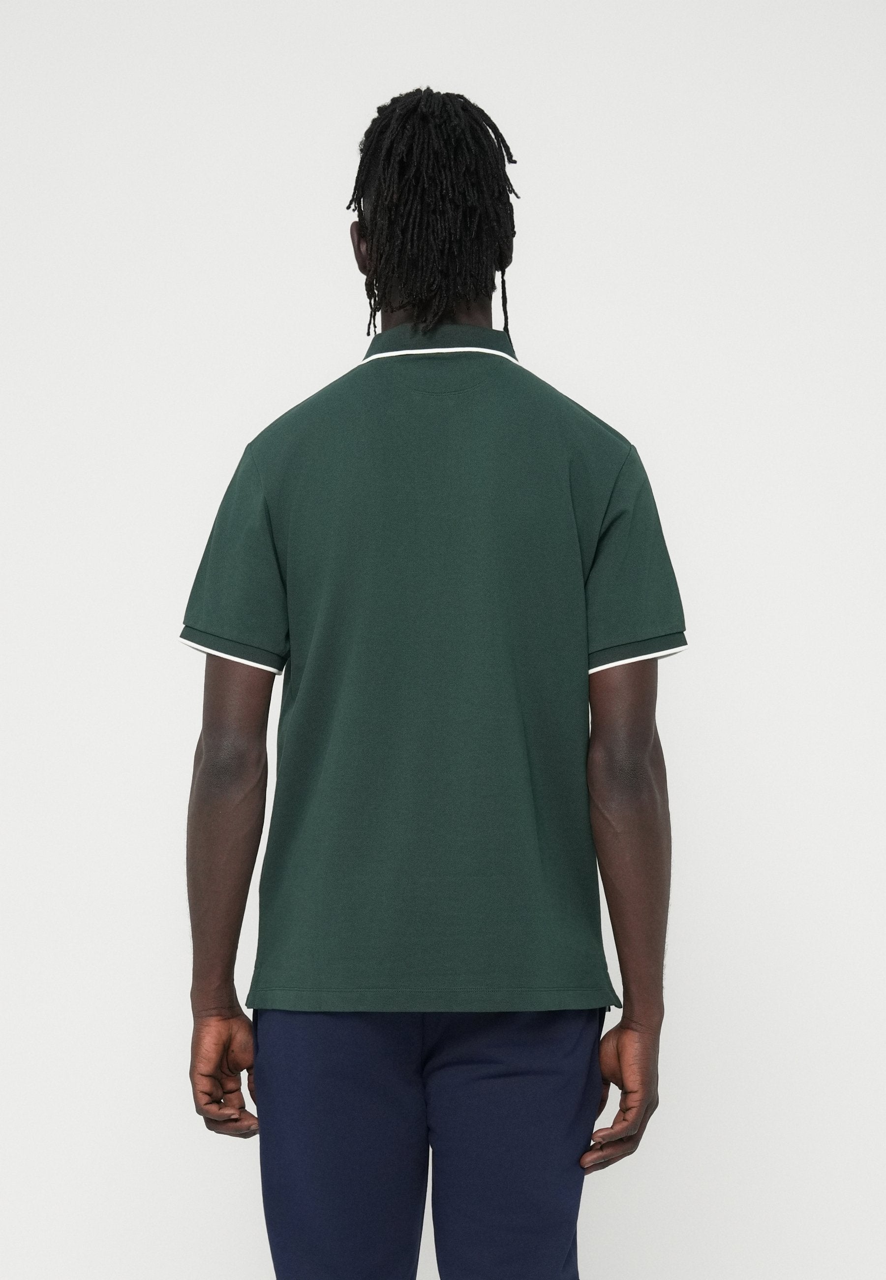 Hackett London