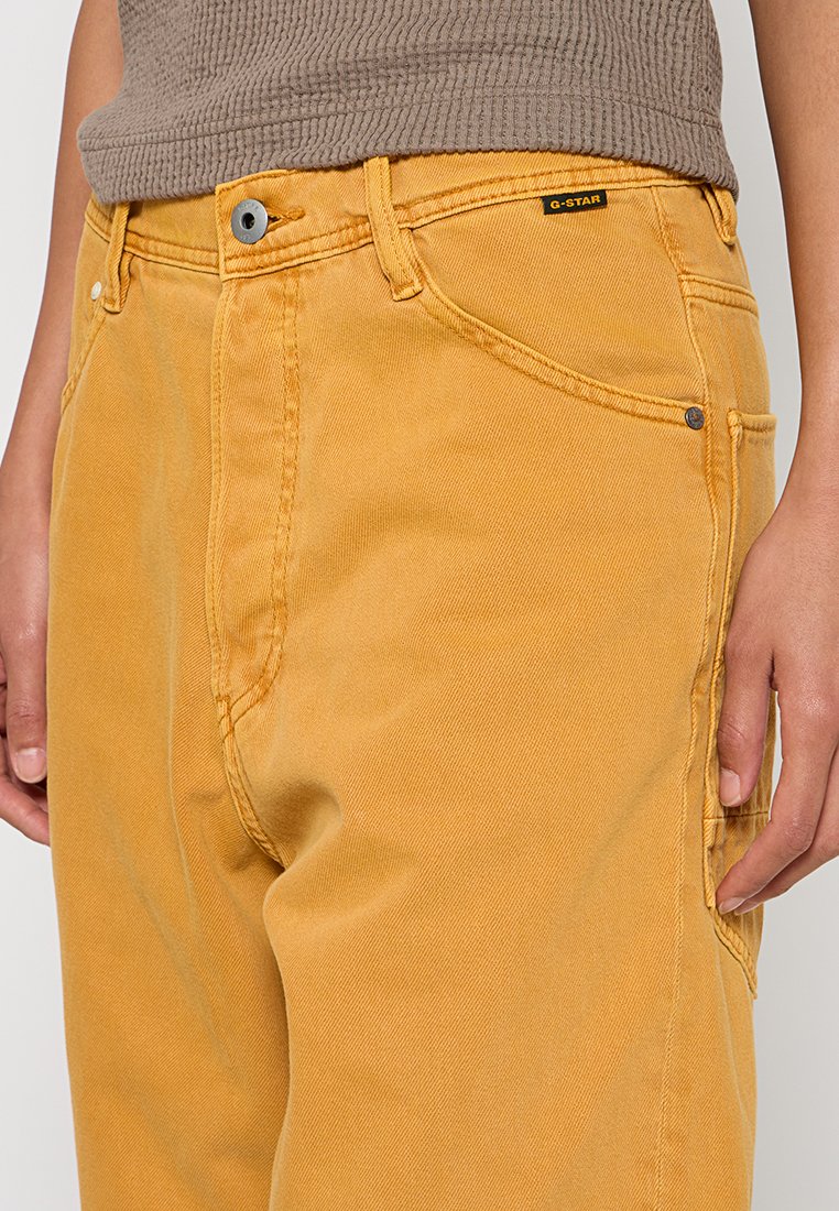 ARC LOOSE FIT Media 4