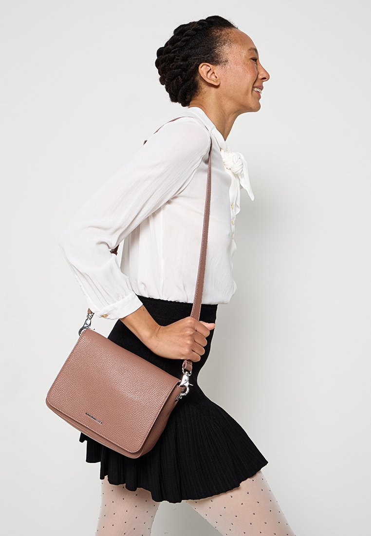 Mandarina Duck