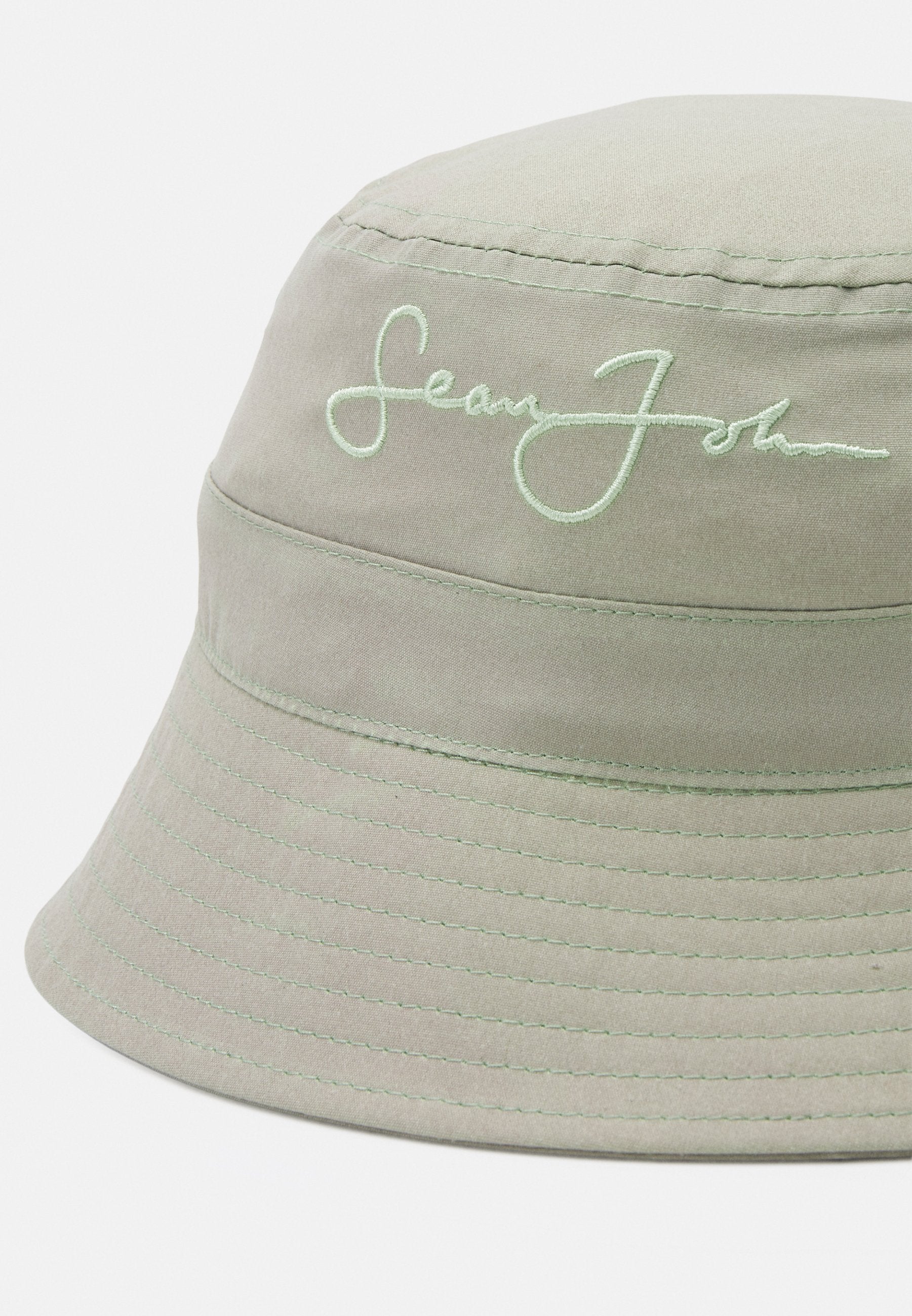 Sean John SCRIPT LOGO HEAT REACTIVE BUCKETHAT UNISEX