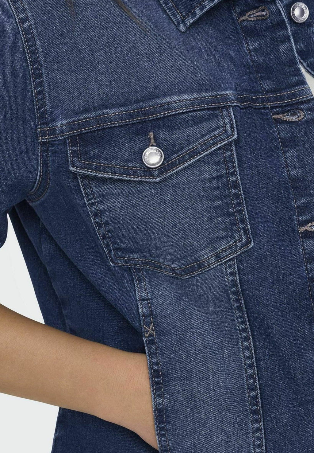 Denim CARWESTA Denim Media 6