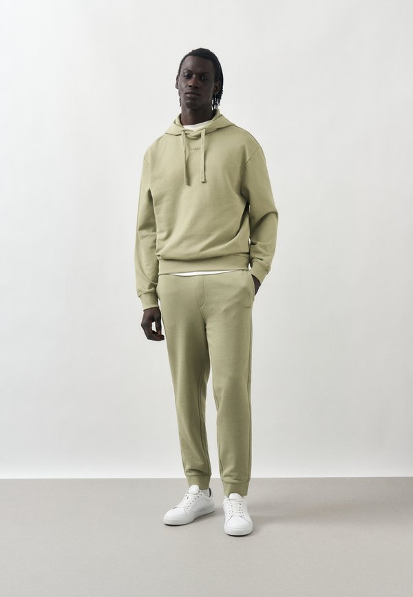 HUGO DAPO