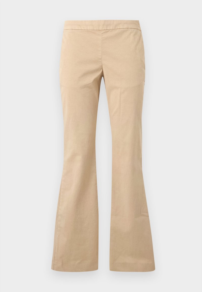 Beige Hosen mit weitem Bein, flacher Vorderseite und ohne sichtbare Verschlüsse, vor hellem, einfarbigem Hintergrund dargestellt.
