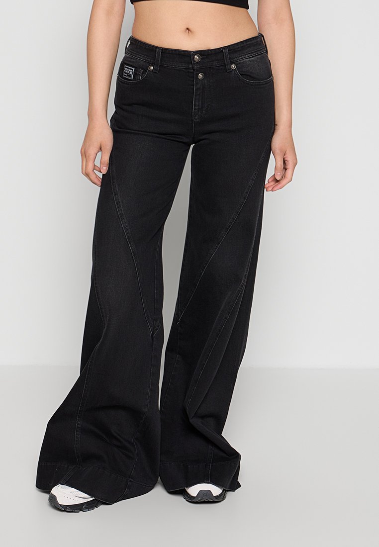 Versace Jeans Couture
