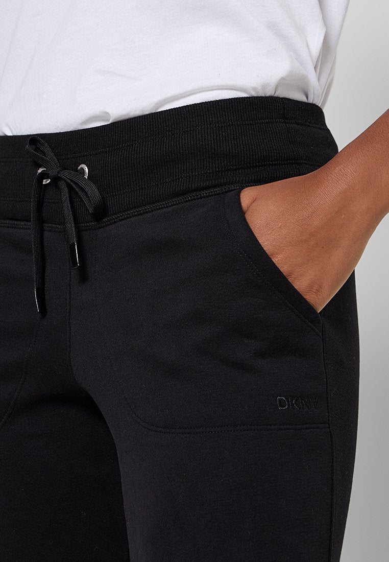 DKNY Sport