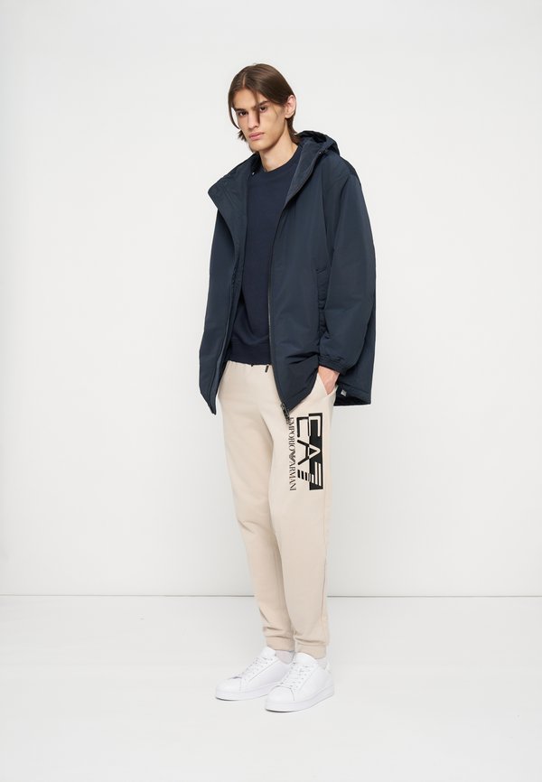 Armani Exchange