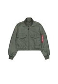 Olivgrüner Bomberjacke aus glattem Synthetikmaterial. Verfügt über einen Reißverschluss vorne, zwei große Brusttaschen und einen roten Reißverschlussanhänger.