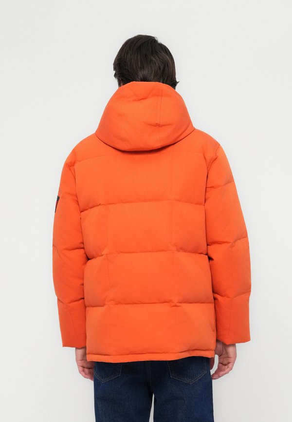 Tommy Hilfiger SQUARE BAFFLED