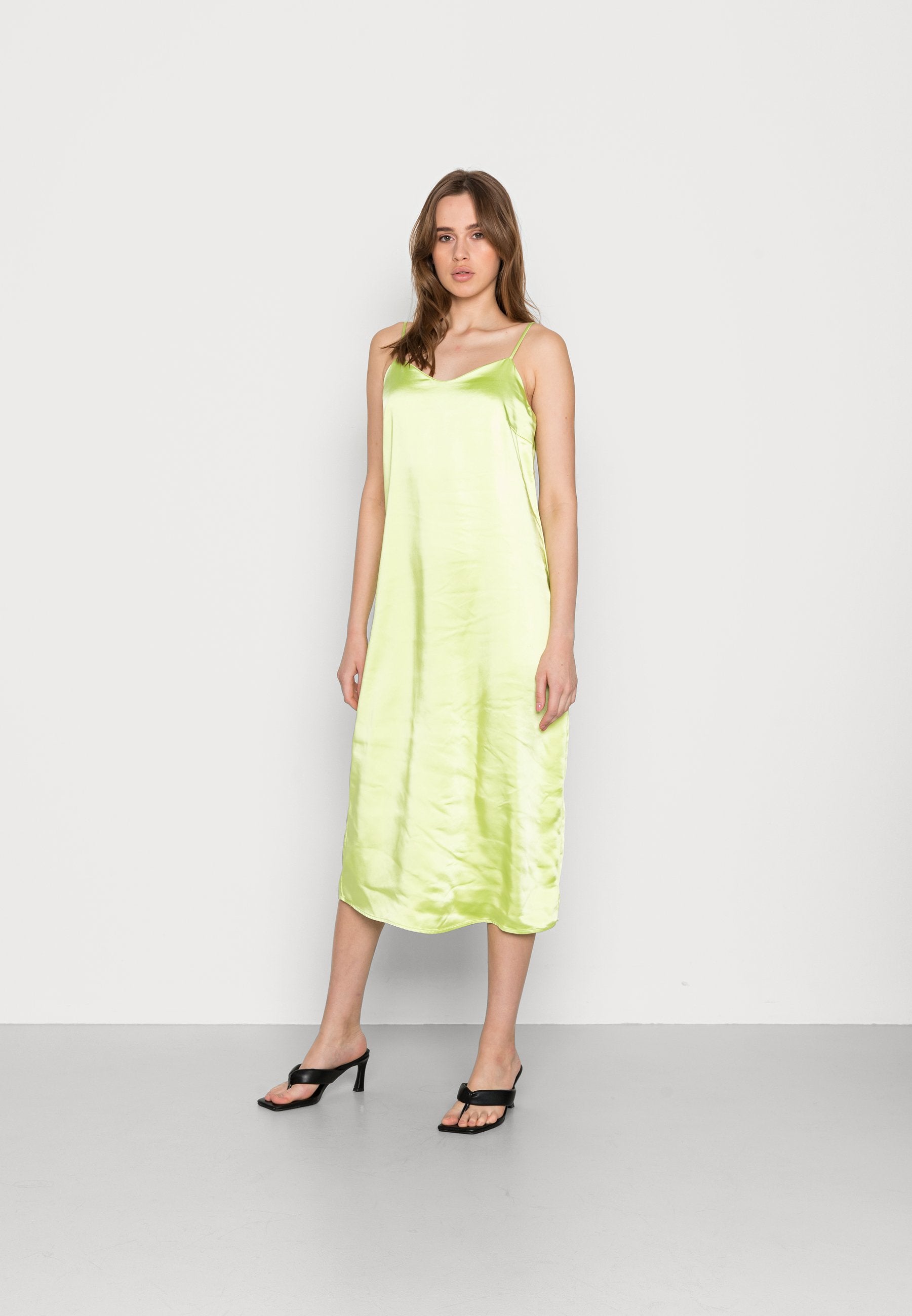 ONLMAYRA DRESS Media 3