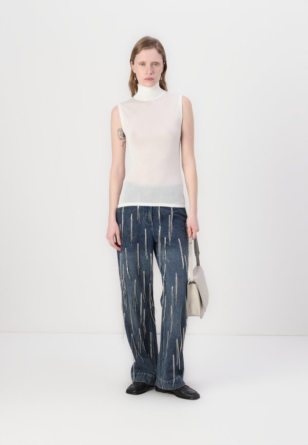 Malina NIMA SHINY SLEEVELESS NECK