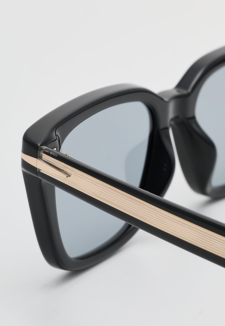Eyewear by David Beckham