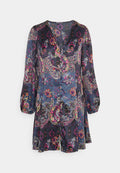 ONLMATILDA V NECK DRESS  Media 1