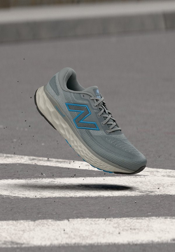 New Balance EVOZ V4 - Road running shoes - slate grey/altitude/grey matter