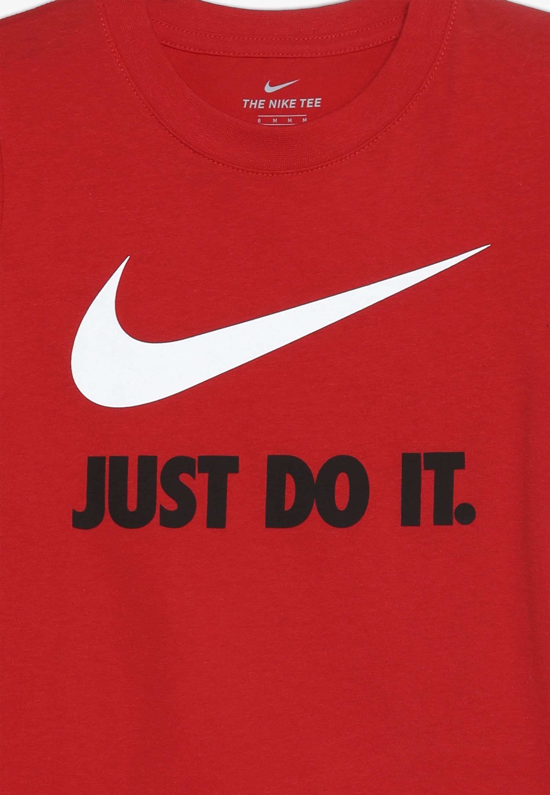 Nike Sportswear TEE