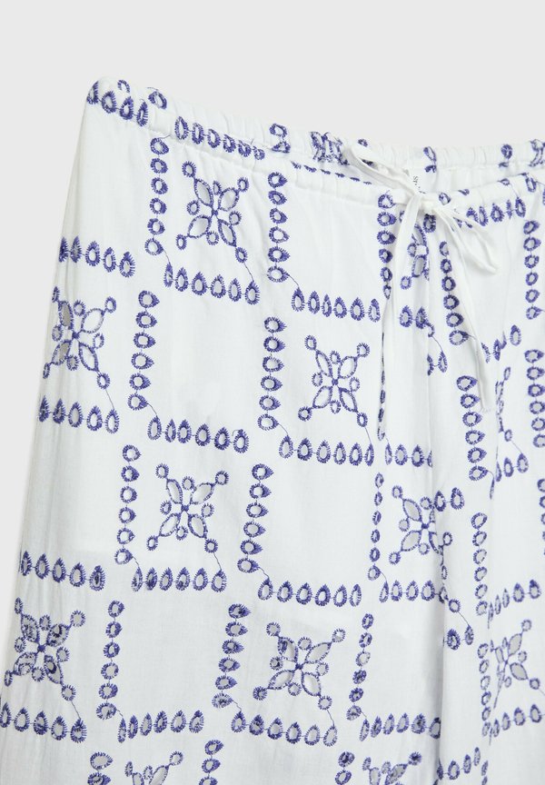 Stradivarius EMBROIDERED