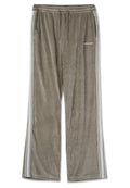 Beige Sweatpants aus Cord, mit lässigem Schnitt, weißen Seitenstreifen und einem elastischen Bund mit verstellbarem Kordelzug.
