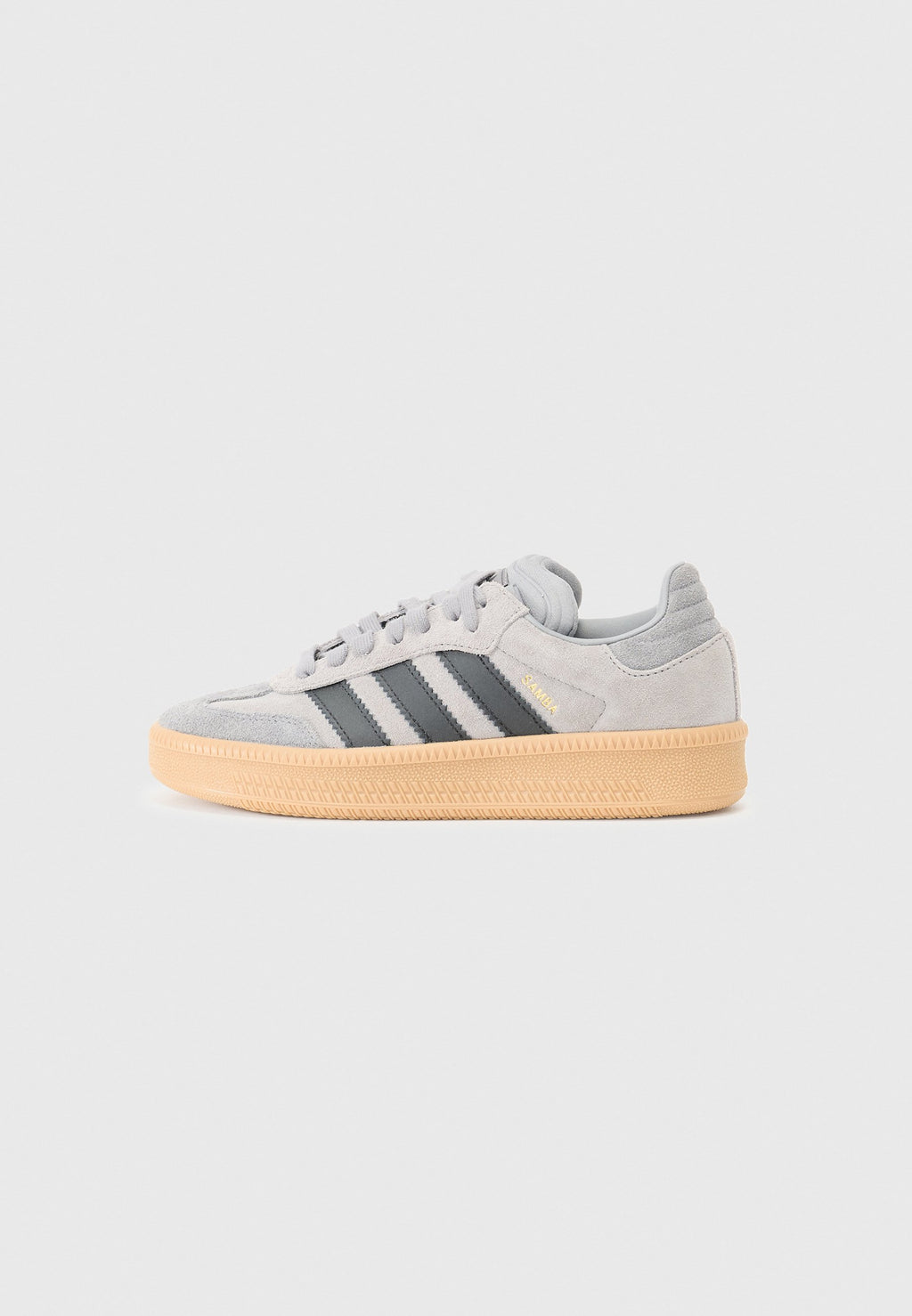 SAMBA XLG J UNISEX Media 1