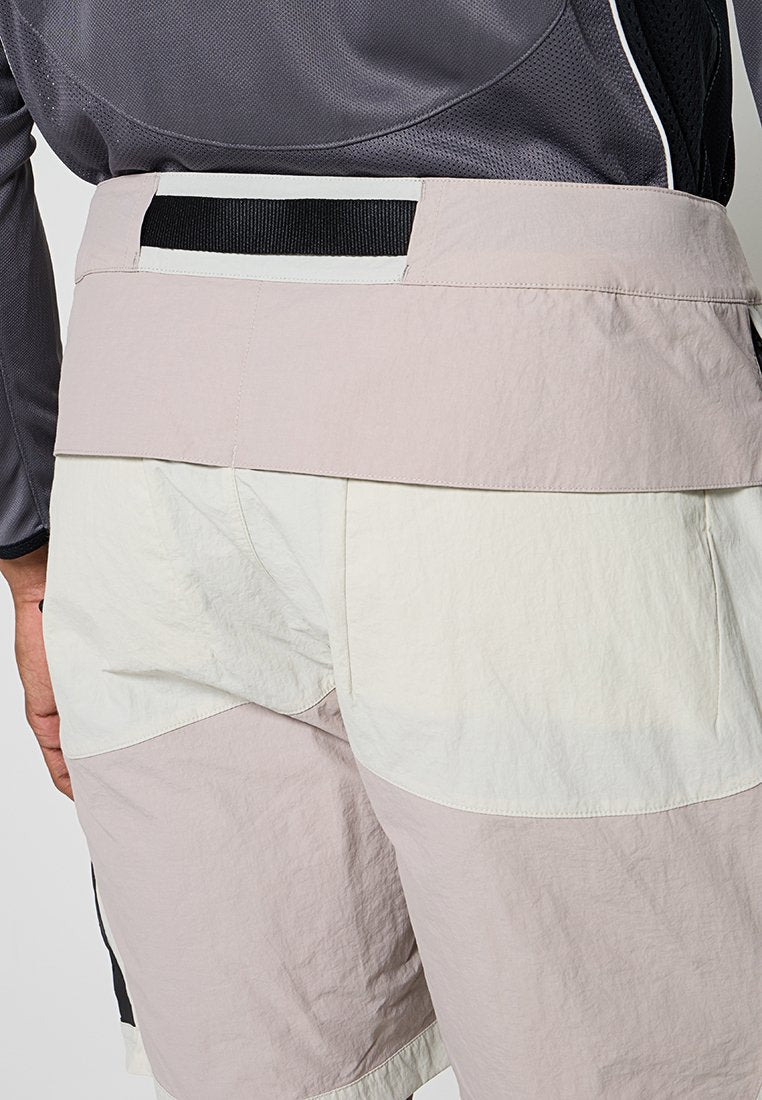 Nike Sportswear ISPA