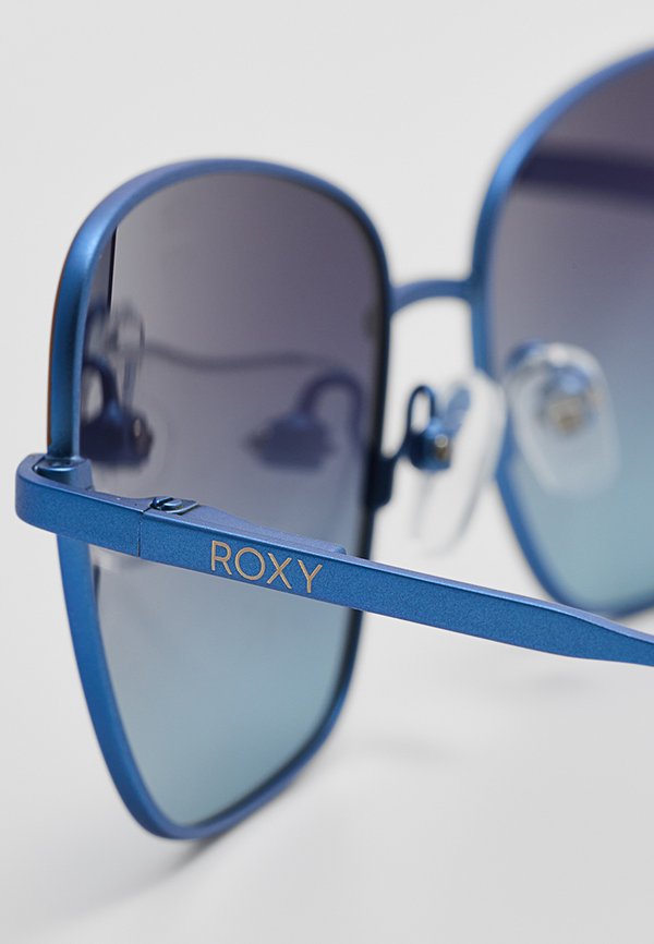 Roxy