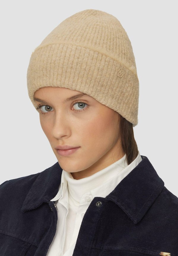 s.Oliver MIT FRANSEN - Beanie - hellbraun