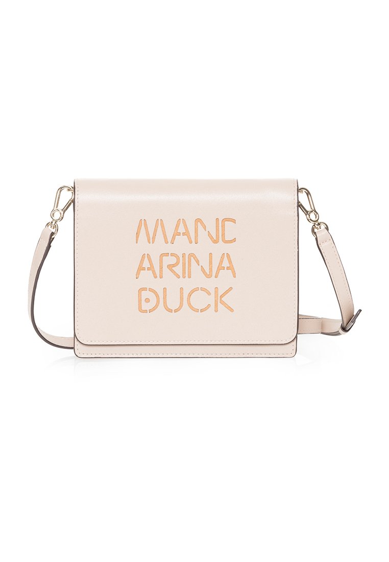 Mandarina Duck