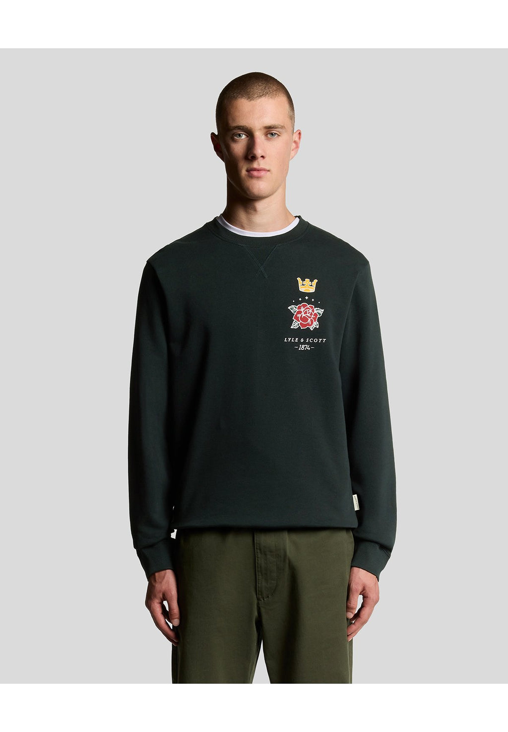 Lyle & Scott MID LAYERS ROSE AND CROWN GRAPHIC CREW NECK