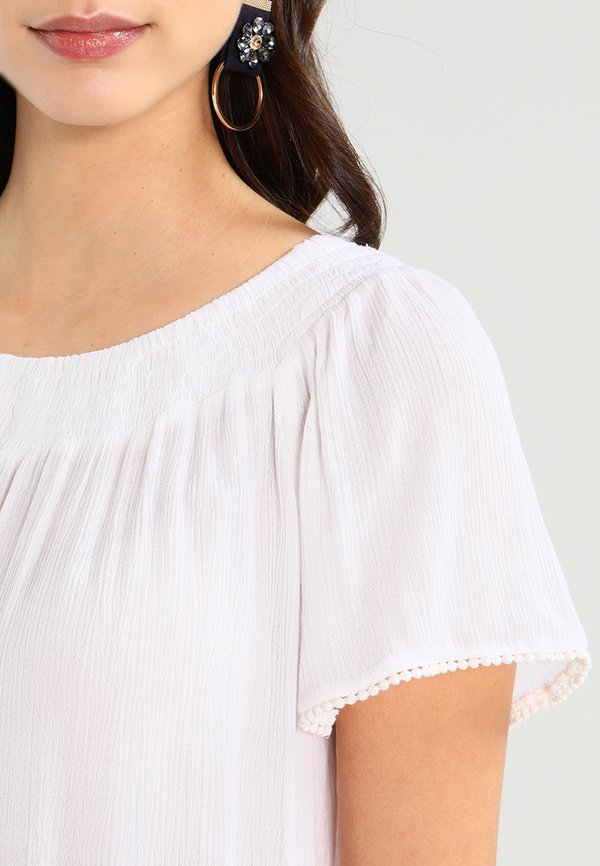 Esprit Maternity