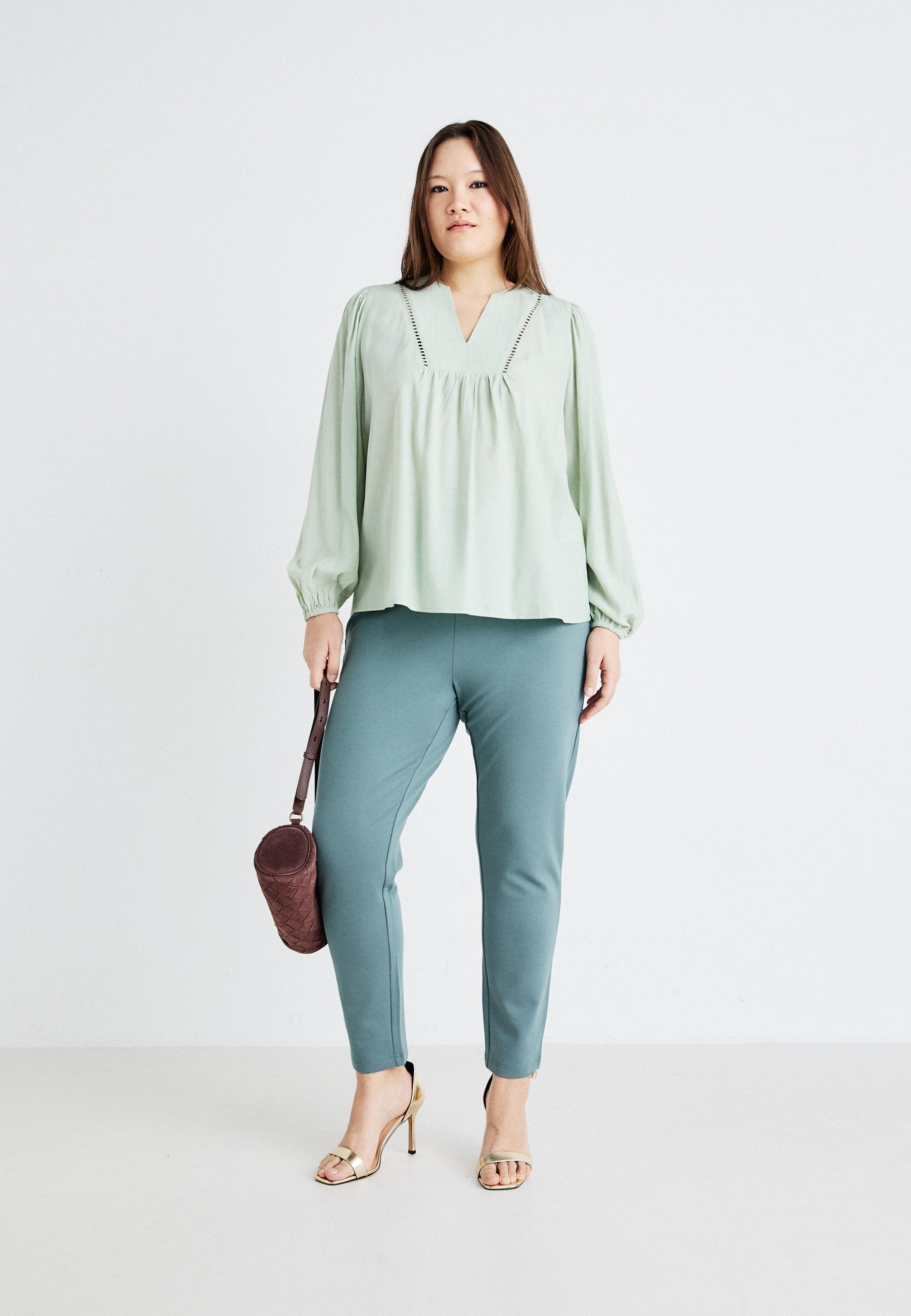 CARGOLDTRASH LIFE CLASSIC PANT Media 2