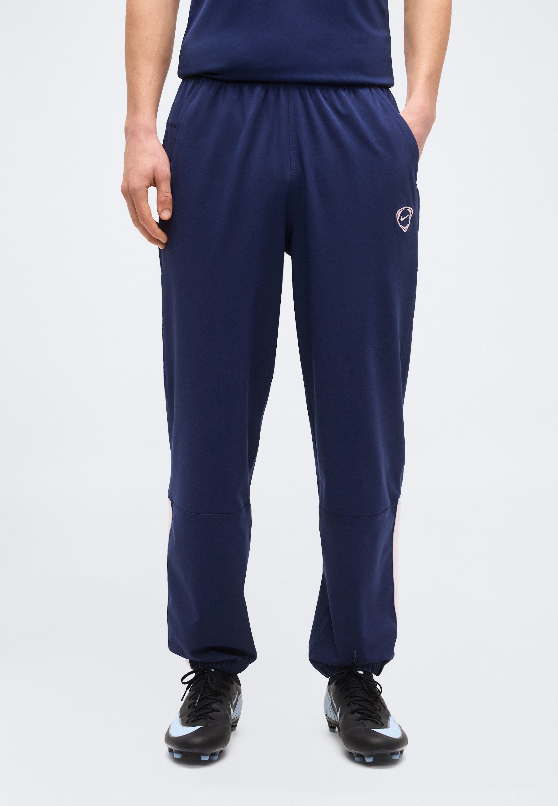 Nike Performance STRIKE+