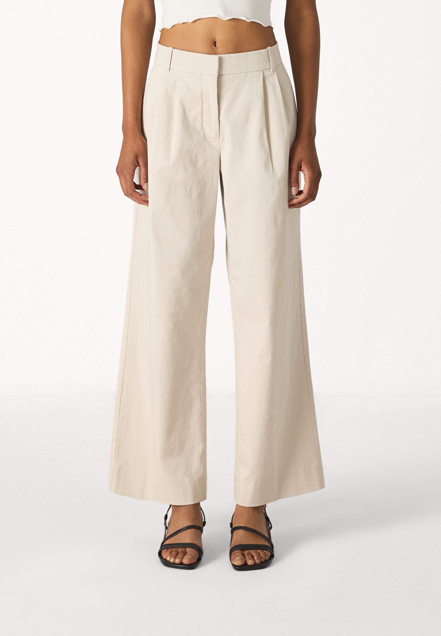 Abercrombie & Fitch LOW RISE WIDE LEG