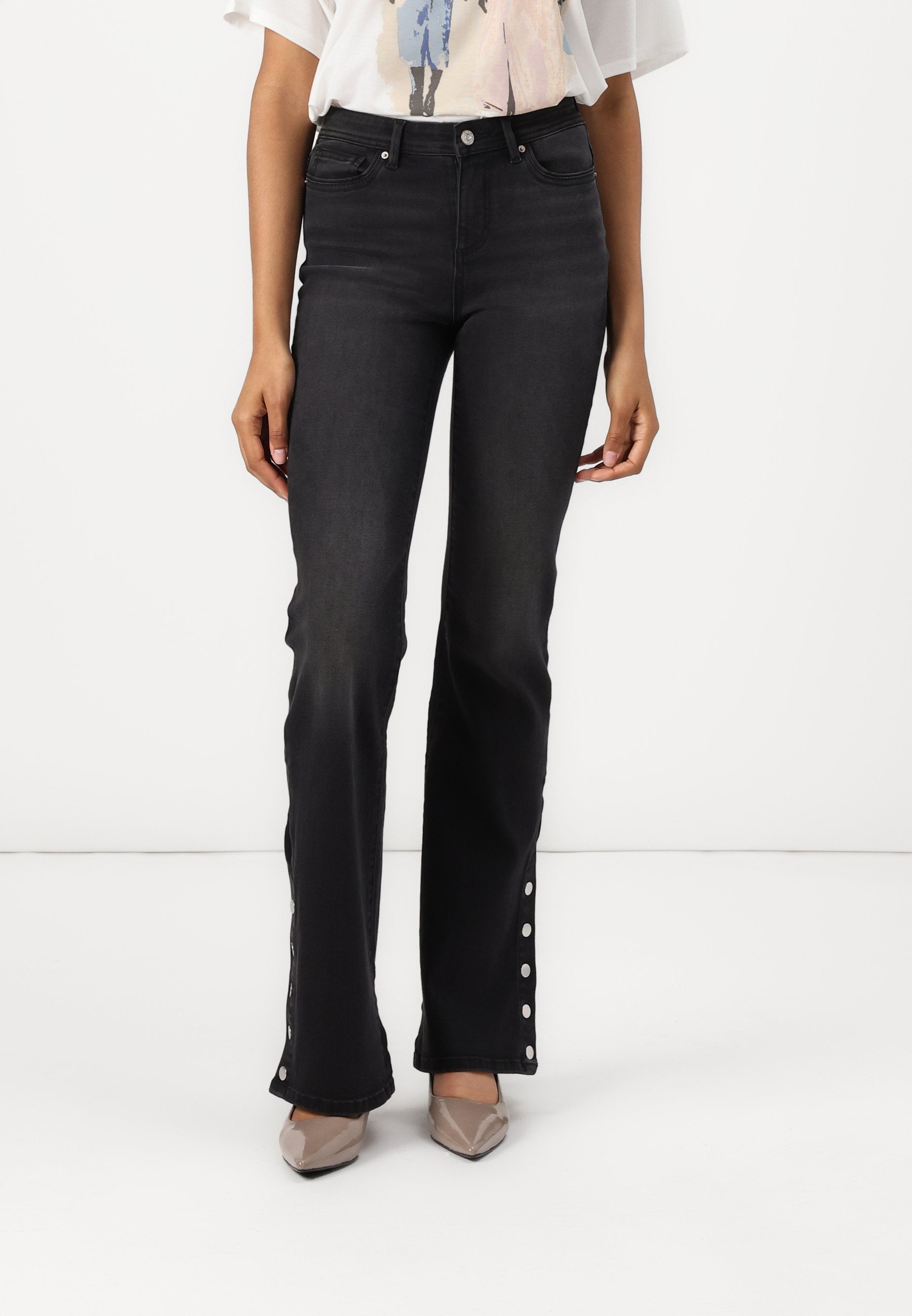 ONLWAUW MID WAIST FLARED Media 3