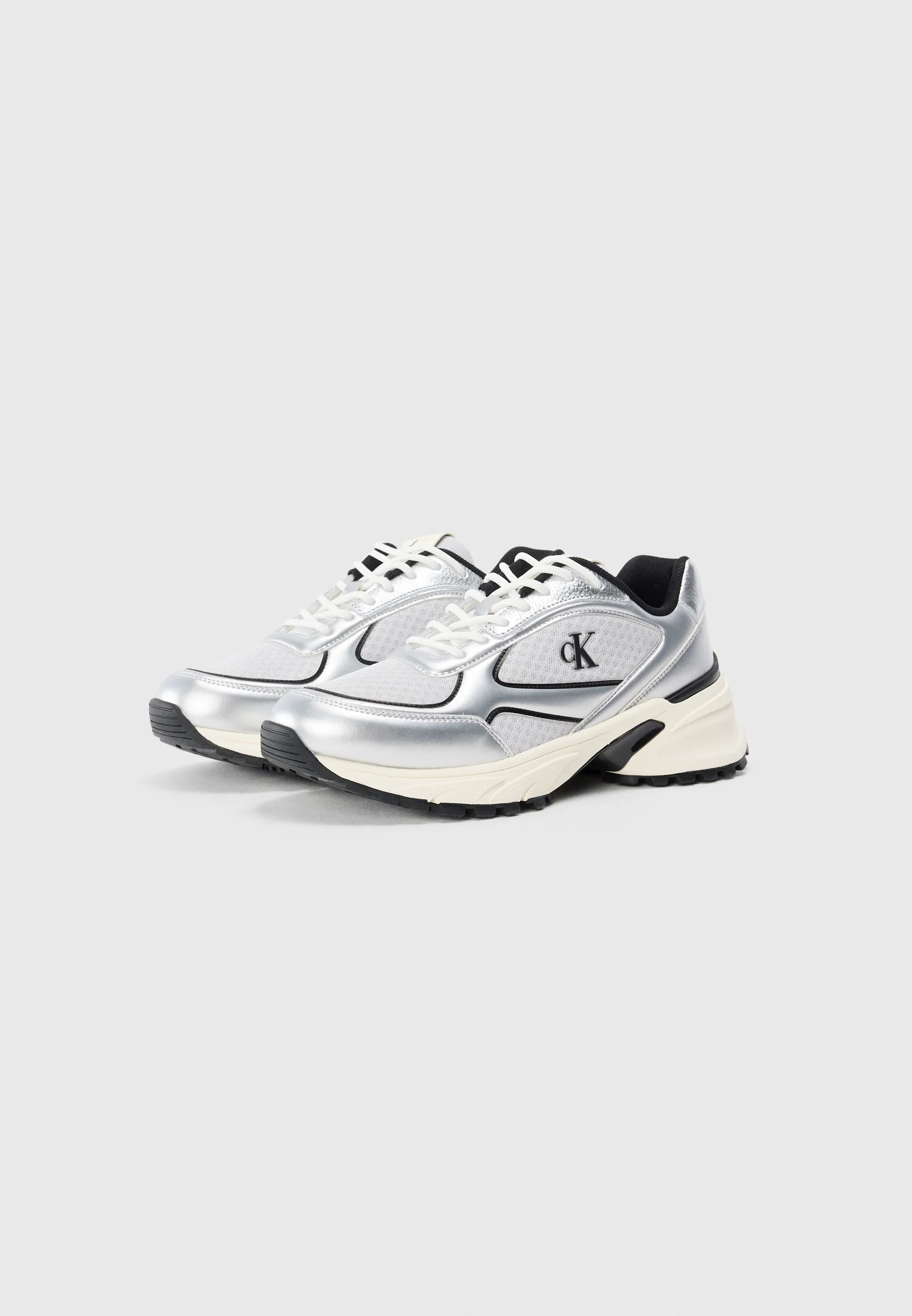 Calvin Klein Jeans HIKE RUNNER - Trainers - silver-coloured/black/marshmallow