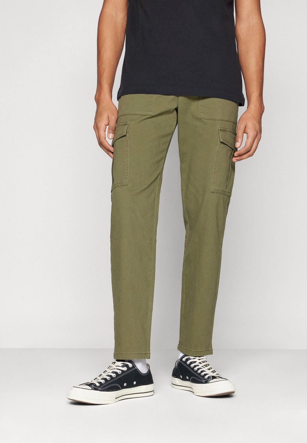 ONSLUC TAP PANT Media 3
