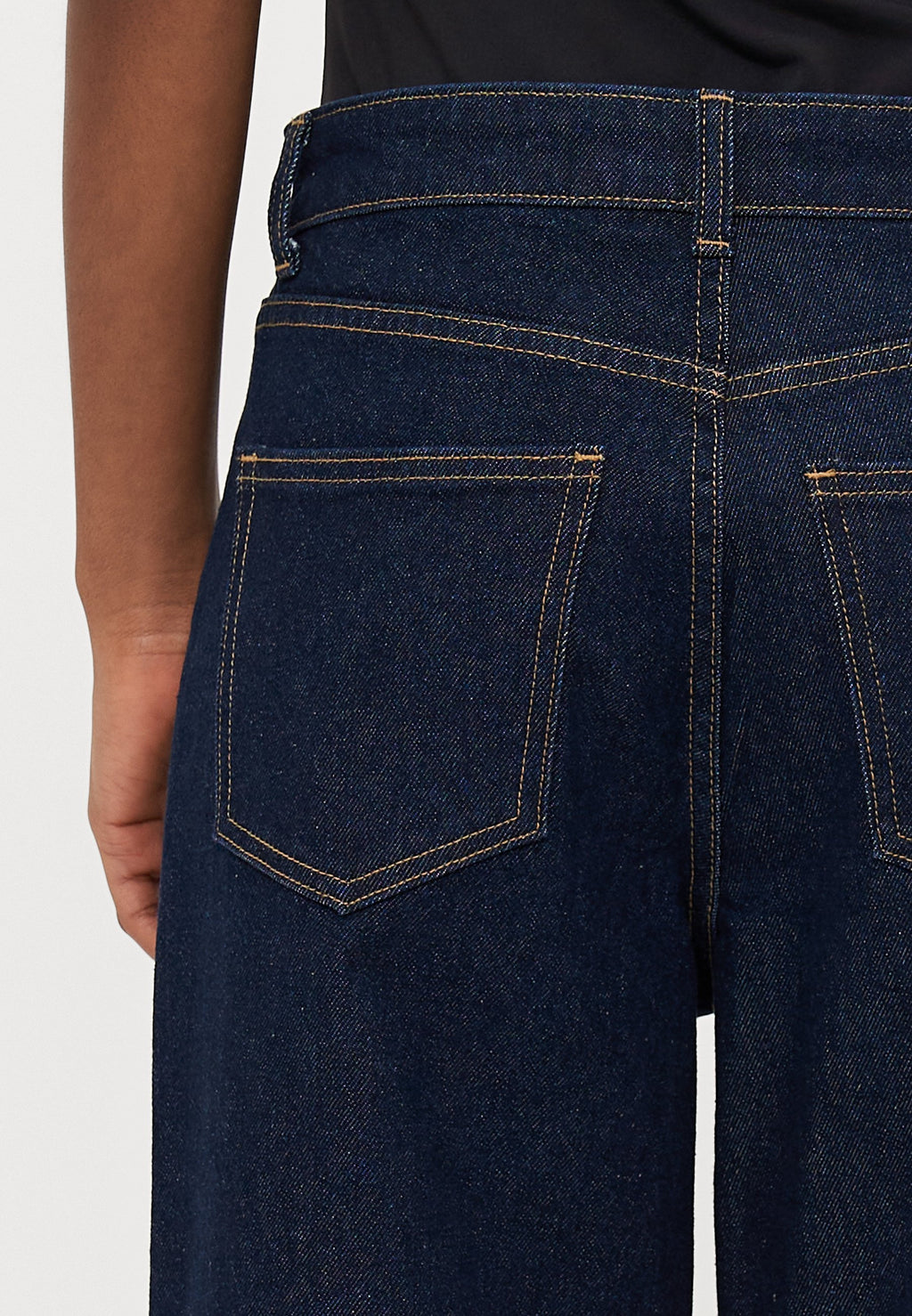 ONLTAMMY STUDS Media 6