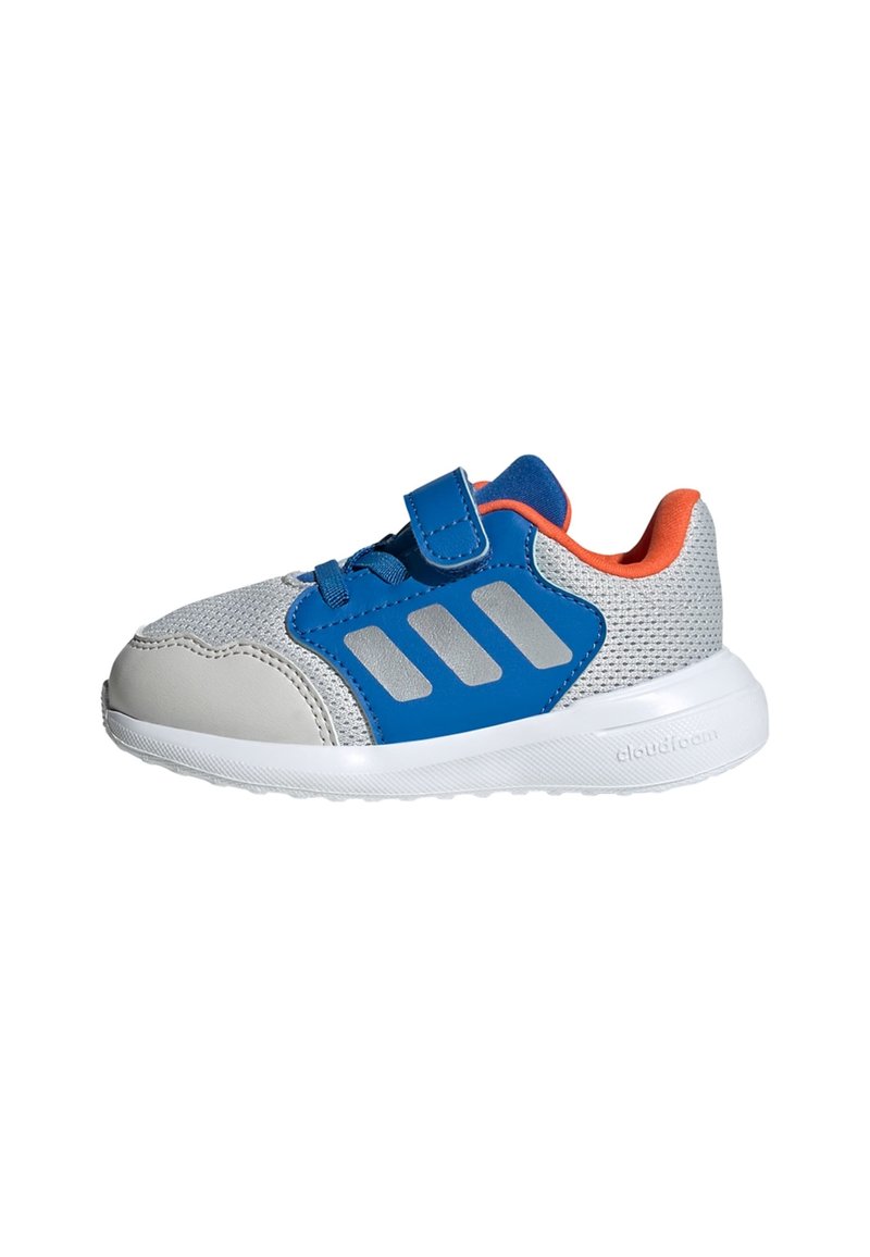 TENSAUR RUN 3.0 UNISEX Media 1