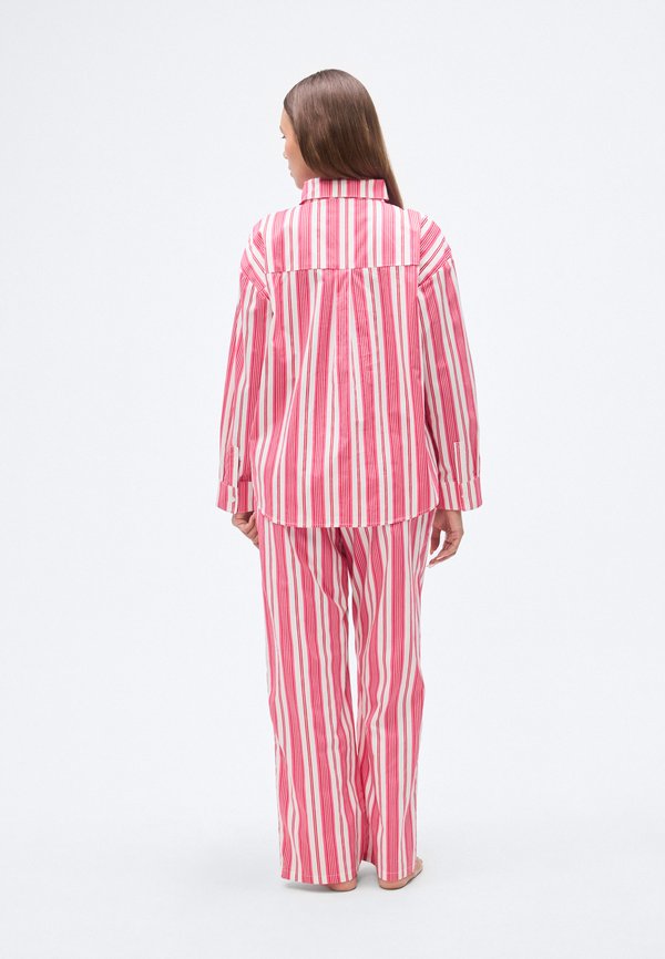 Juicy Couture STRIPE SLEEP