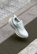 Nike Performance VOMERO 18 GTX - Road running shoes - pure platinum-coloured/metallic silver-coloured/light pumice/barely green