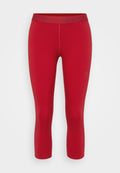 Rote, zugeschnittene Leggings mit glatter Textur, ausgestattet mit einem Logo-besetzten Bund aus kontrastierendem Material. Keine auffälligen Muster oder Akzente.