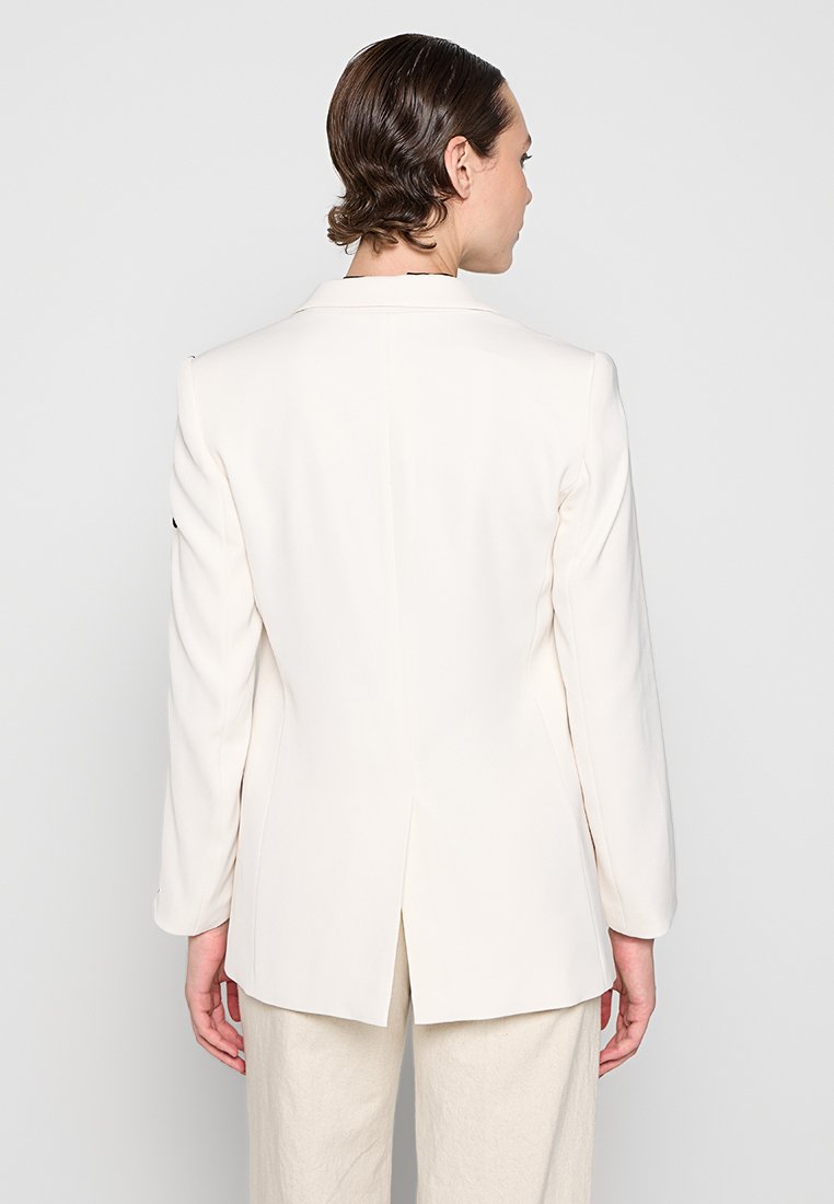 Armani Exchange Blazer Media 3