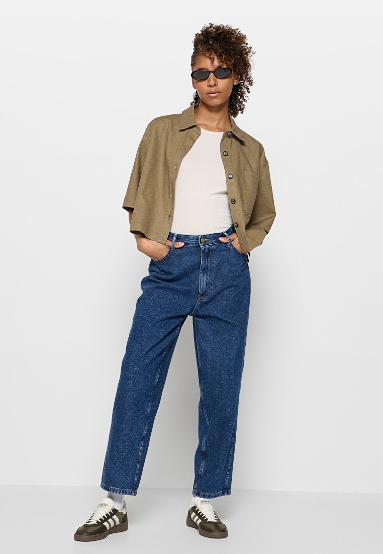 Barbour CARY