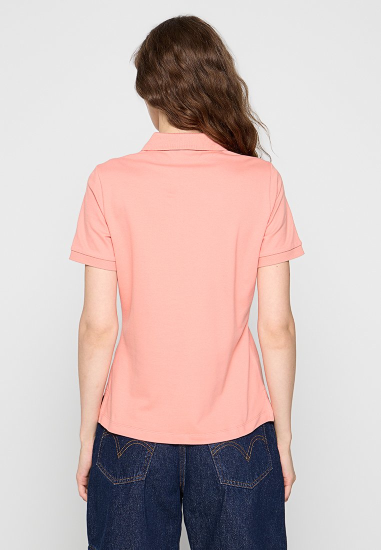 GANT