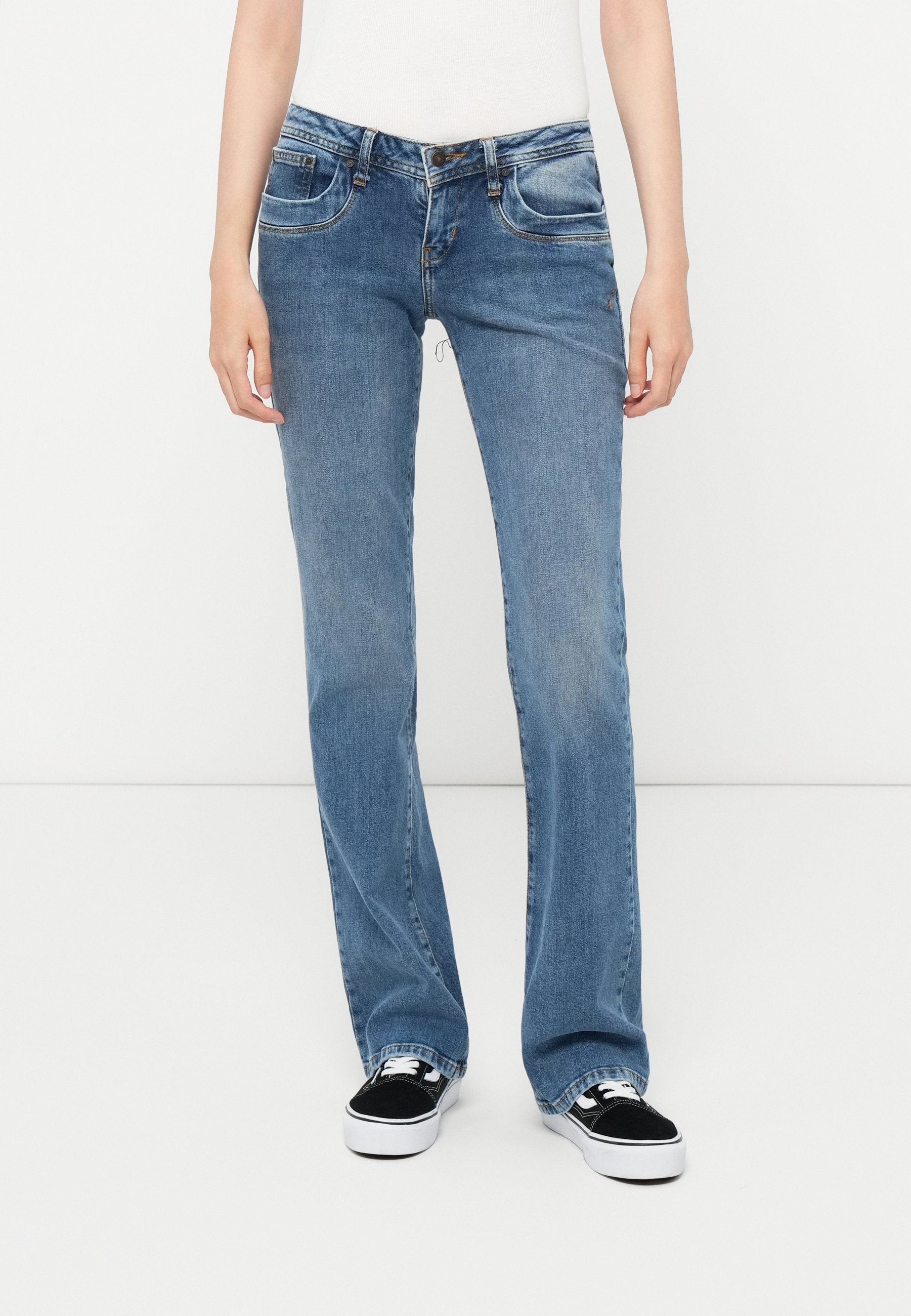 LTB LOW RISE BOOTCUT