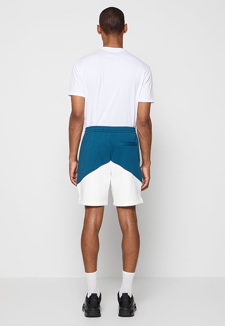 Armani Exchange Shorts Media 5
