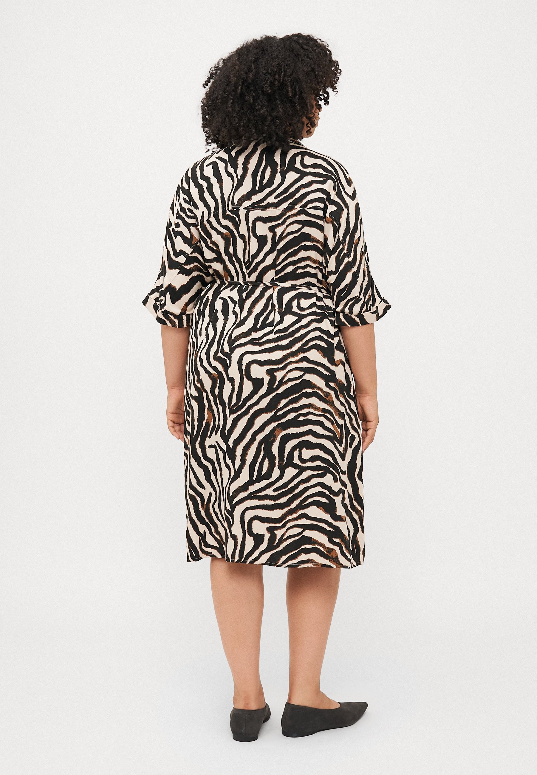 CARBERTE LIFE SHIRT DRESS  Media 4