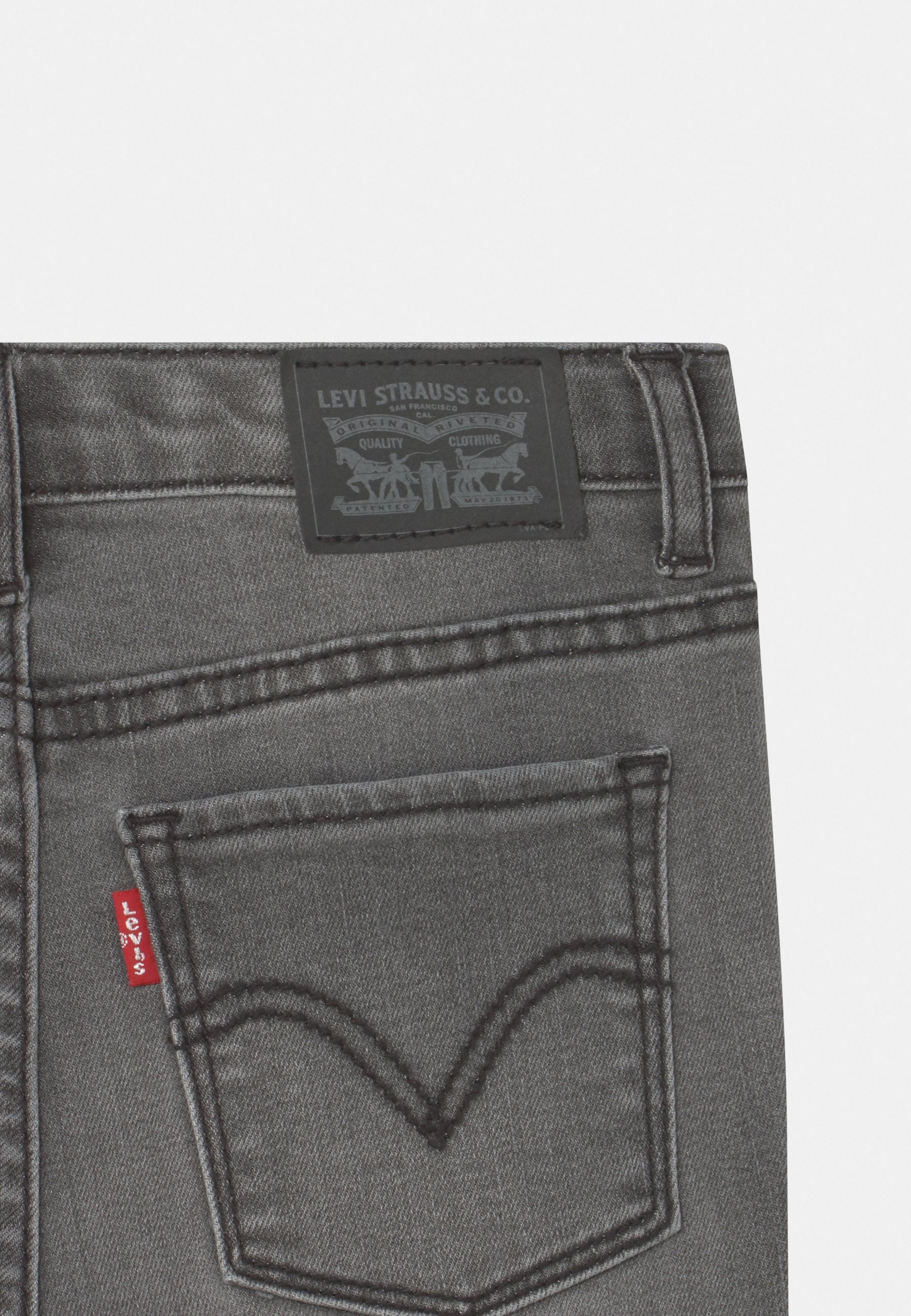 Levi's® 720 HIGH RISE