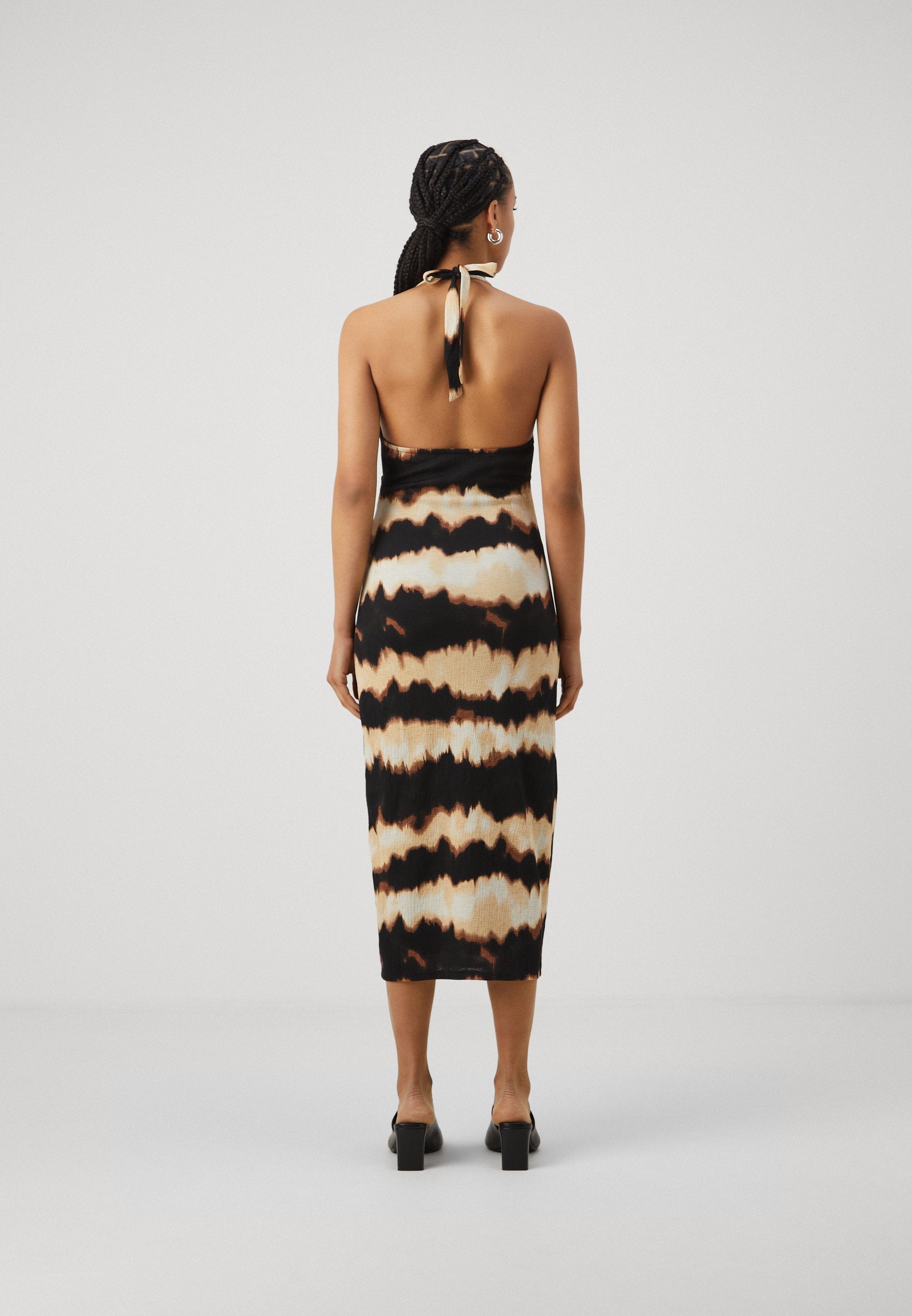 ONLY ONLPELLA HALTER NECK DRESS
